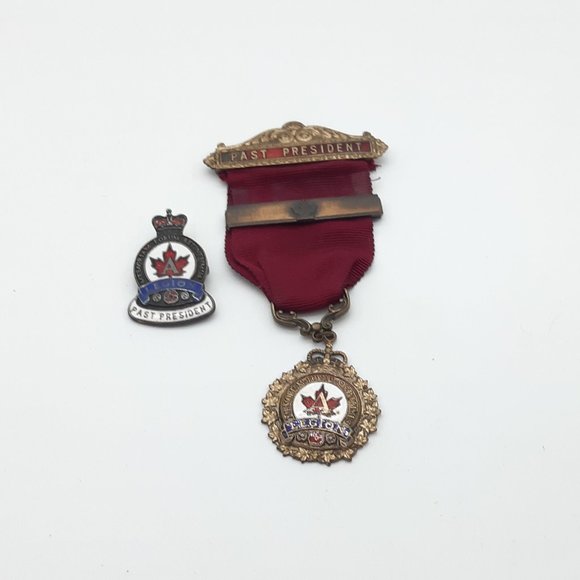 Royal Canadian Legion Medals -Past President - Picture 3 of 11